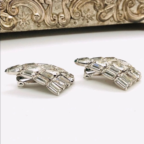 Vintage Deco Baguette Crystal Earrings - Picture 4 of 8